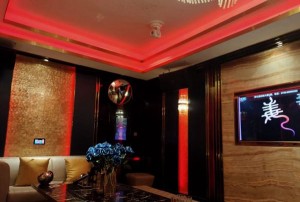 杭州美高美ktv会所怎么样啊（杭州美高美KTV：高端娱乐新体验如何？）